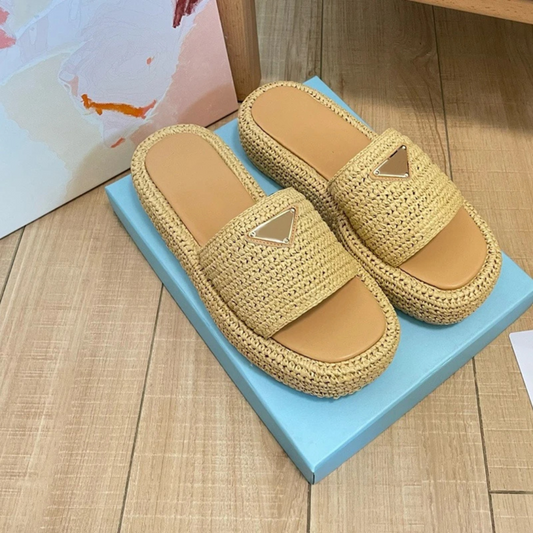 PEGGY SLIDES