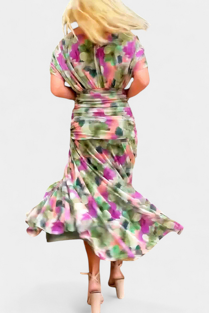 Laluna® | Elegant Dress With V-Neckline
