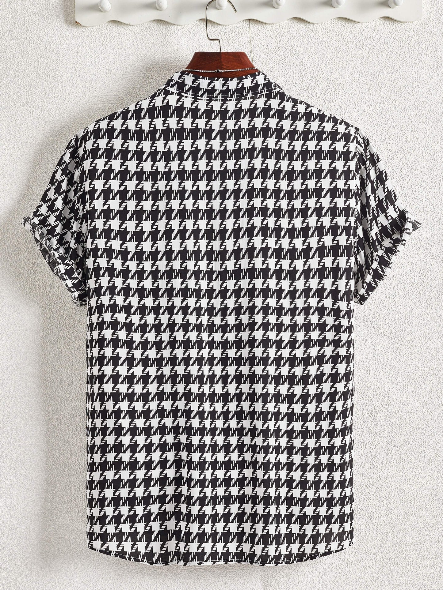 Monte Carlo Houndstooth Button-Up